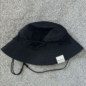 Lululemon Nylon Bucket Hat with Chin Strap